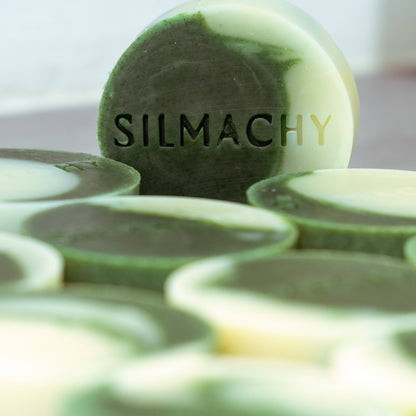 Savon pour mains et corps à la citronnelle et spiruline – Rafraîchissant et nourrissant