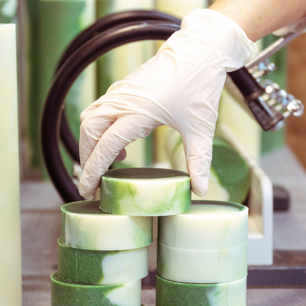 Savon pour mains et corps à la citronnelle et spiruline – Rafraîchissant et nourrissant