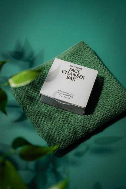 Pain nettoyant visage au charbon – Équilibre les peaux grasses et à tendance acnéique