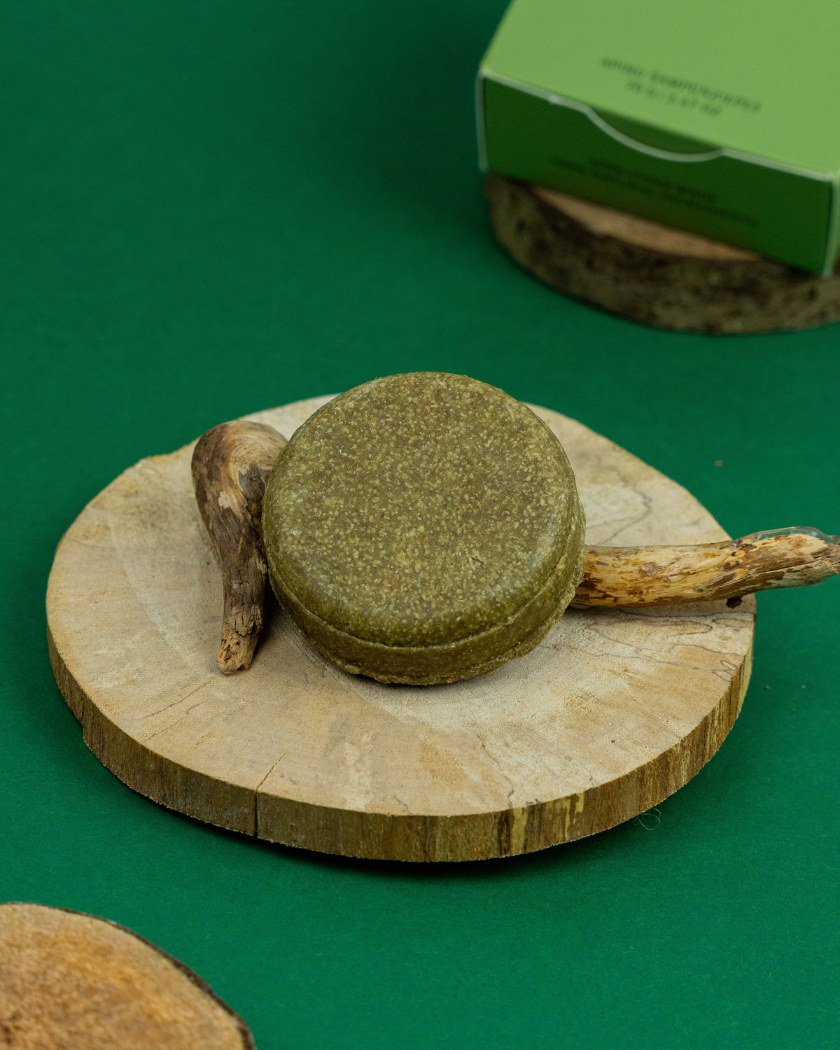 Shampoing solide au houblon pour renforcer les cheveux