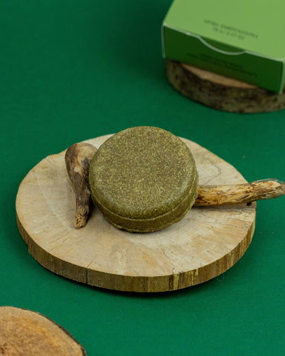 Shampoing solide au houblon pour renforcer les cheveux