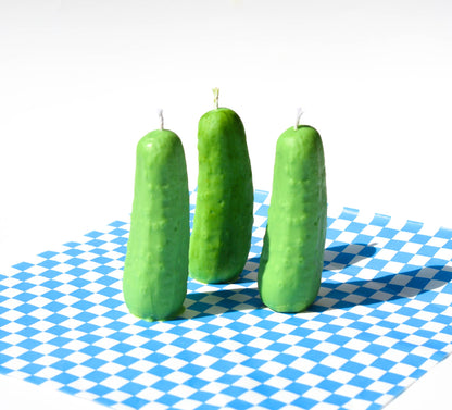 Bougie en forme de cornichon
