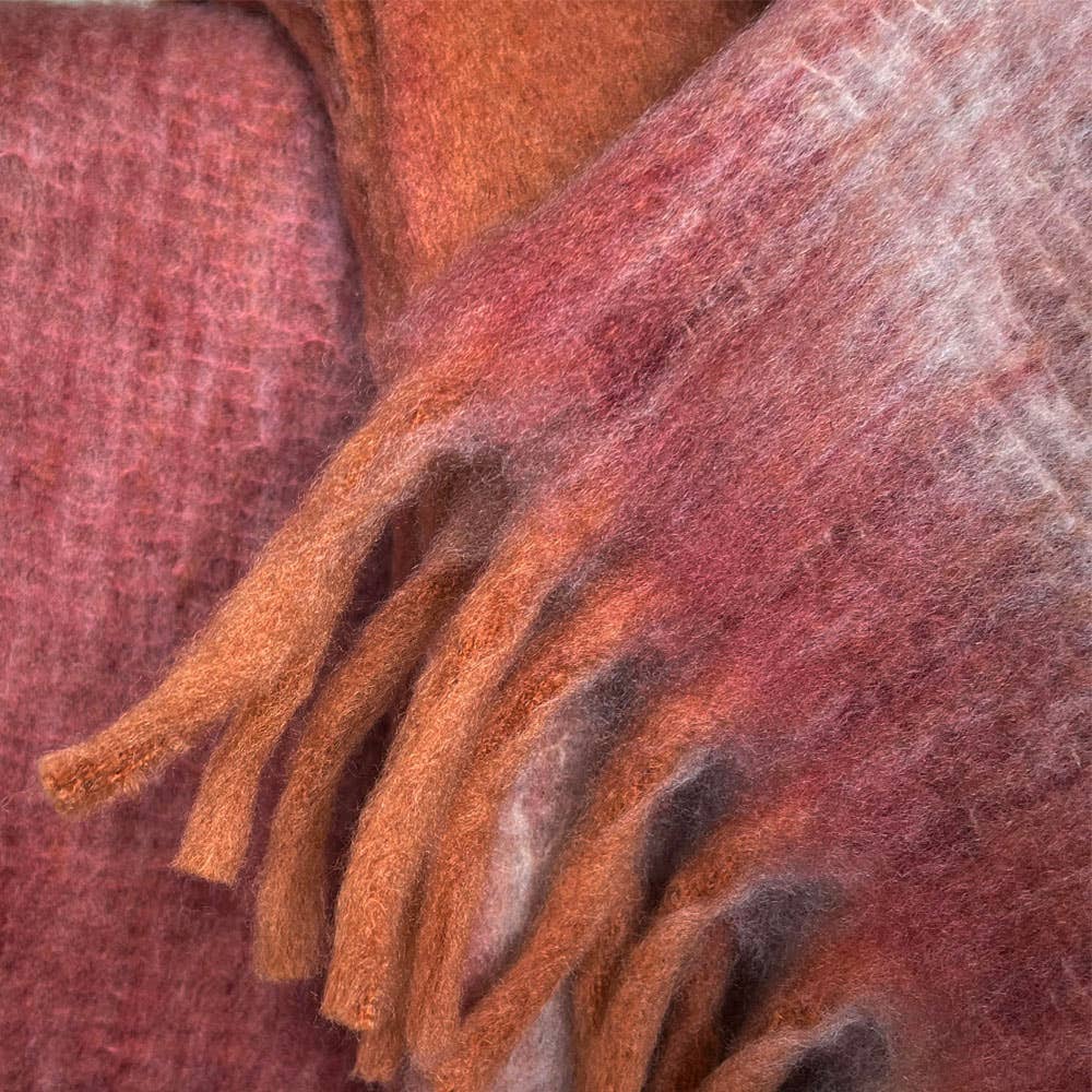 Plaid doux rouge épicé Zapotec en polyester recyclé