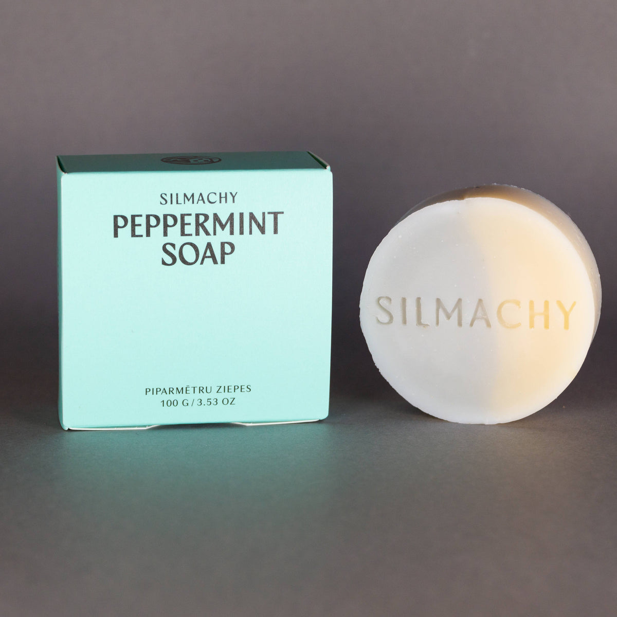 Savon tonifiant à la menthe poivrée et argile bleue minérale pour mains et corps