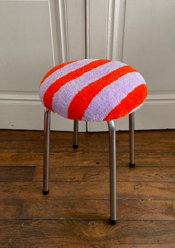Tabouret tufté / Orange et lila