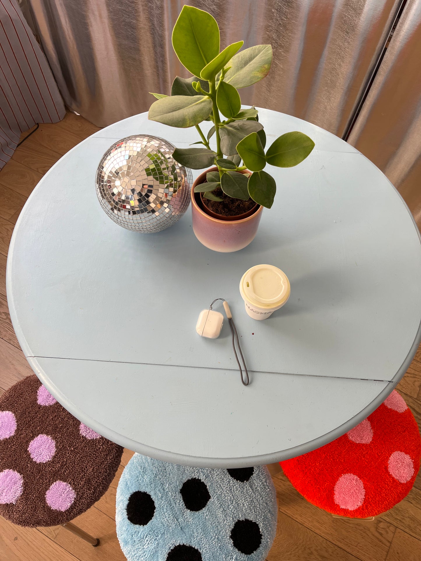 Tabouret tufté Polkadot orange