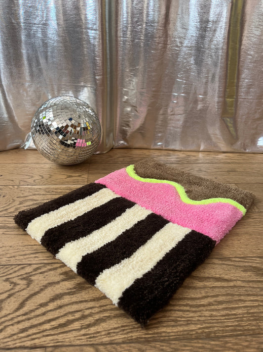 Tapis tufté mini mem #8