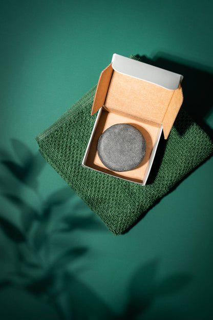 Pain nettoyant visage au charbon – Équilibre les peaux grasses et à tendance acnéique