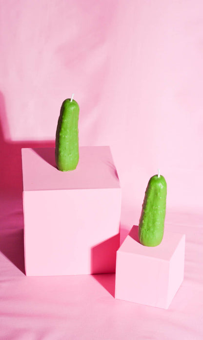 Bougie en forme de cornichon