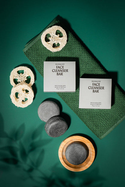 Pain nettoyant visage au charbon – Équilibre les peaux grasses et à tendance acnéique