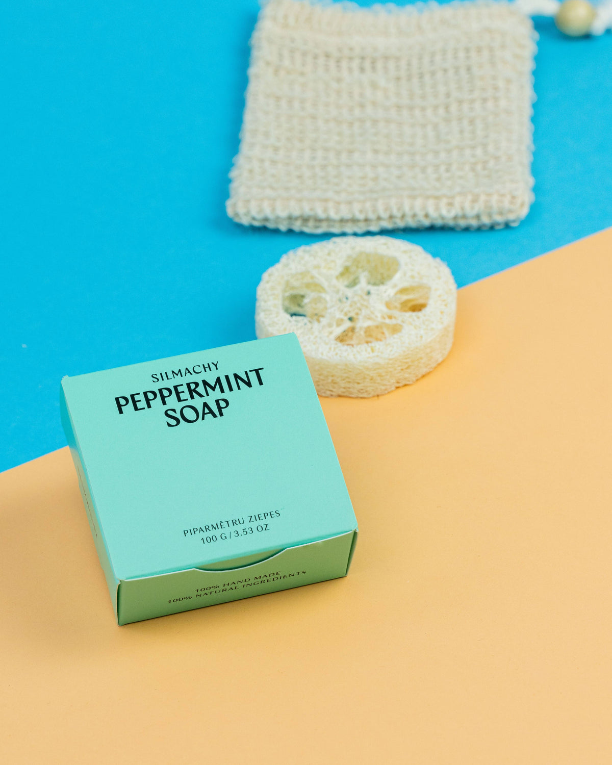 Savon tonifiant à la menthe poivrée et argile bleue minérale pour mains et corps