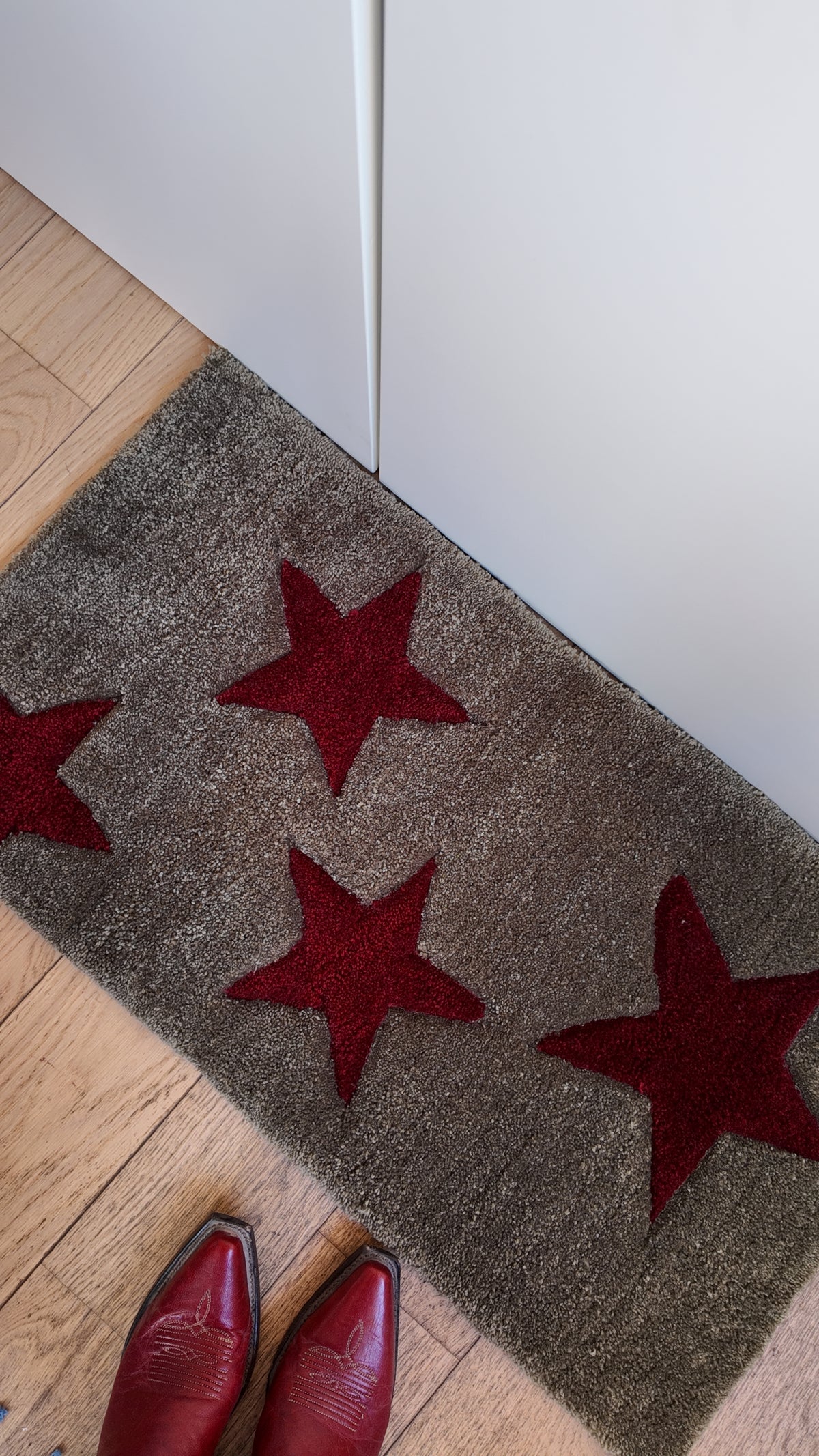 tapis étoile bordeaux